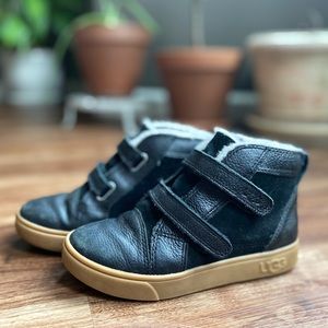 UGG | Rennon | unisex size 12